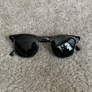 Foster Grant Sunglasses